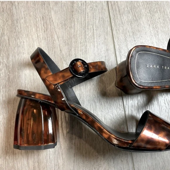 Zara Tortoiseshell Sandal Heel - Picture 4 of 5
